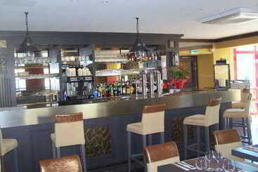 هتل The Originals City, Hôtel Le Coeur D Or, Sedan Est