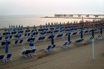 هتل Tirreno