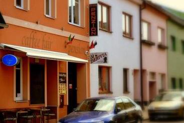 ペンション Penzion Derivia