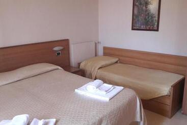 Residence Moneglia - Moneglia