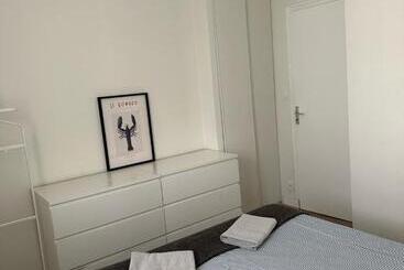 Appartement Design Iii   Port Du Rosmeur   Douarnenez