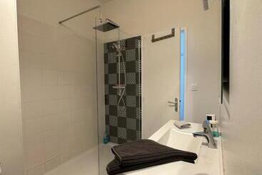 Appartement Design Iii   Port Du Rosmeur   Douarnenez