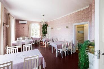 تختخواب و صبحانه Tammiston Bed&breakfast