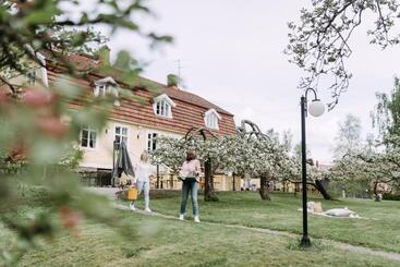 تختخواب و صبحانه Tammiston Bed&breakfast