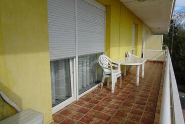 Club Onix Apartments - Mangalia