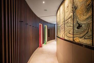Apartment Residences At Park Hyatt
