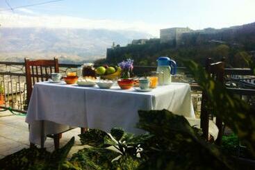 بنسيون Guesthouse çelo