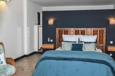 تختخواب و صبحانه Chambres D'hôtes Bianca Casa
