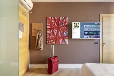 B&b Hotel Genova City Center