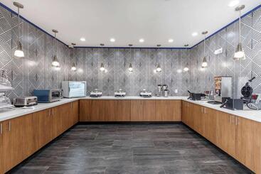 هتل Best Western Plus Amarillo East