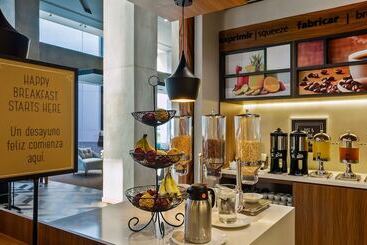 هتل Hampton Inn By Hilton Nuevo Vallarta