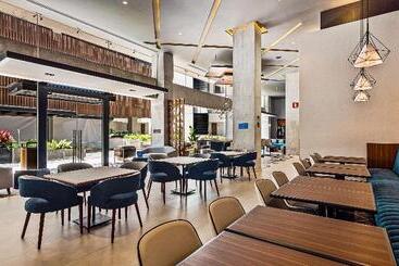 هتل Hampton Inn By Hilton Nuevo Vallarta