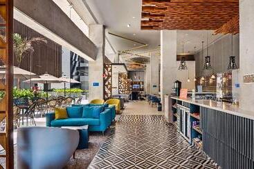 هتل Hampton Inn By Hilton Nuevo Vallarta