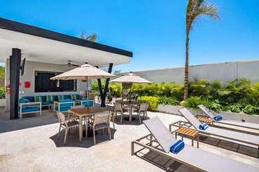 هتل Hampton Inn By Hilton Nuevo Vallarta