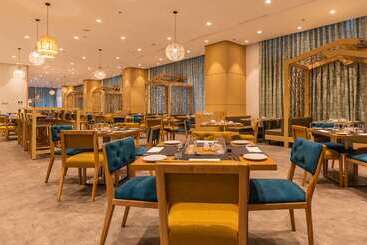 هتل Hilton Garden Inn Casablanca Sud