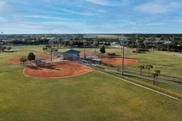 هتل Homewood Suites By Hilton Destin