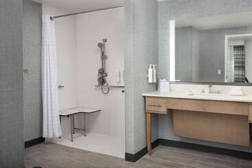 هتل Homewood Suites By Hilton Destin