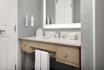 هتل Homewood Suites By Hilton Destin