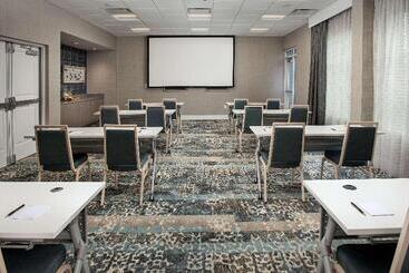 هتل Homewood Suites By Hilton Destin