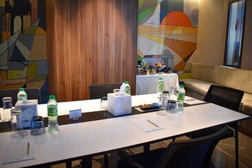 هتل Hyatt Centric Jumeirah Dubai