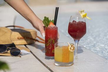 هتل Hyatt Centric Jumeirah Dubai