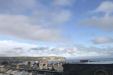 هتل Louisa Lodge & Purbeck House