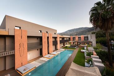 Pilot Amphora Boutique Hotel Adults Only