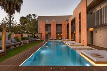 Pilot Amphora Boutique Hotel Adults Only