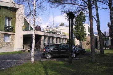 هتل Tatranec