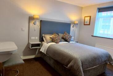 تختخواب و صبحانه Murphy S Guesthouse