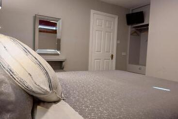 تختخواب و صبحانه Murphy S Guesthouse