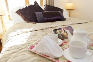 تختخواب و صبحانه Murphy S Guesthouse