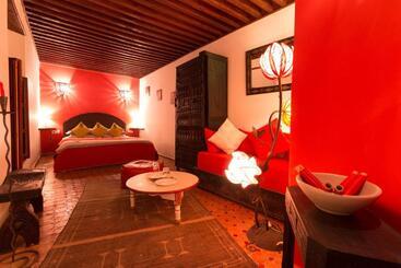 Riad El Ma