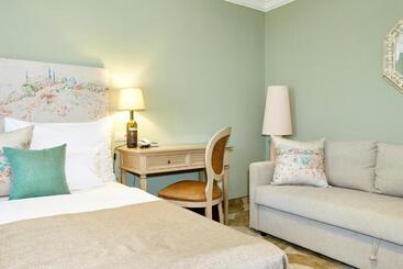 Crocus Gere Bor Hotel Resort & Wine Spa