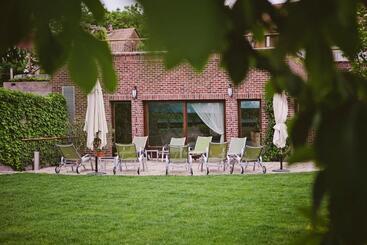 Crocus Gere Bor Hotel Resort & Wine Spa