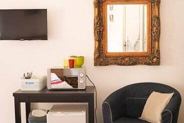 هتل A La Villa Boucicaut