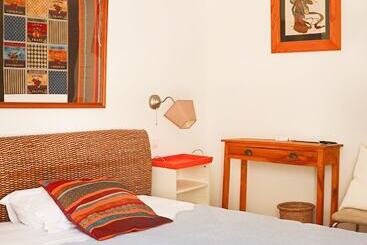 هتل A La Villa Boucicaut