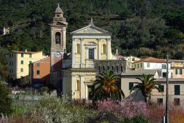 هتل Albergo La Marina B&b