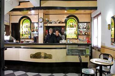 هتل Albergo La Marina B&b