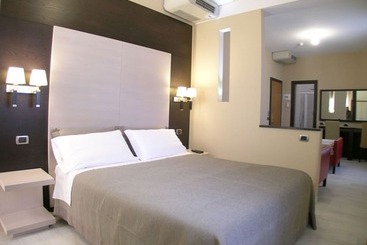 هتل Albergo La Marina B&b