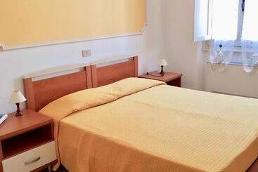 هتل Albergo Natucci