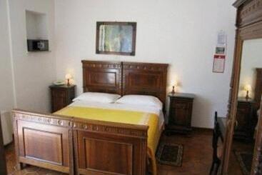 هتل Albergo Natucci