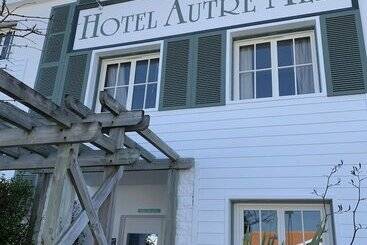 هتل Autre Mer