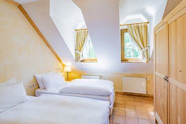 هتل Aux Tanneries De Wiltz