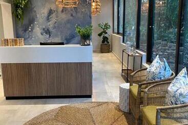 هتل Coco De Mer Boutique