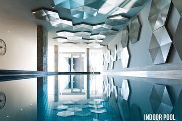 هتل Grand Hôtel Les Endroits