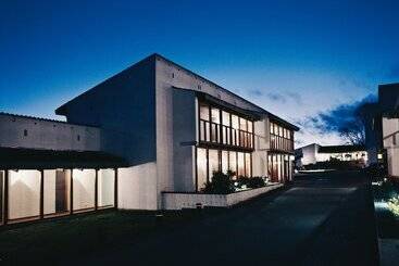 هتل Konventum Conference Center
