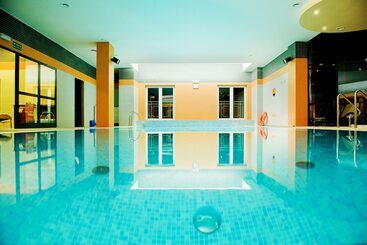 هتل Krynica Conference & Spa