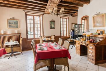 هتل Le Relais Des Templiers