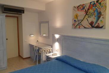 هتل Le Tre Isole